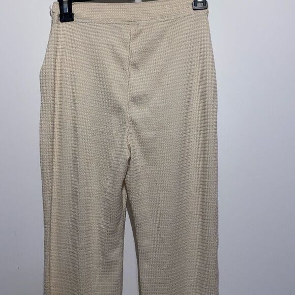 Gilly Hicks Women's Cream Waffle Knit Elastic Waist Jogger Pants Size XS NWT - Picture 8 of 11